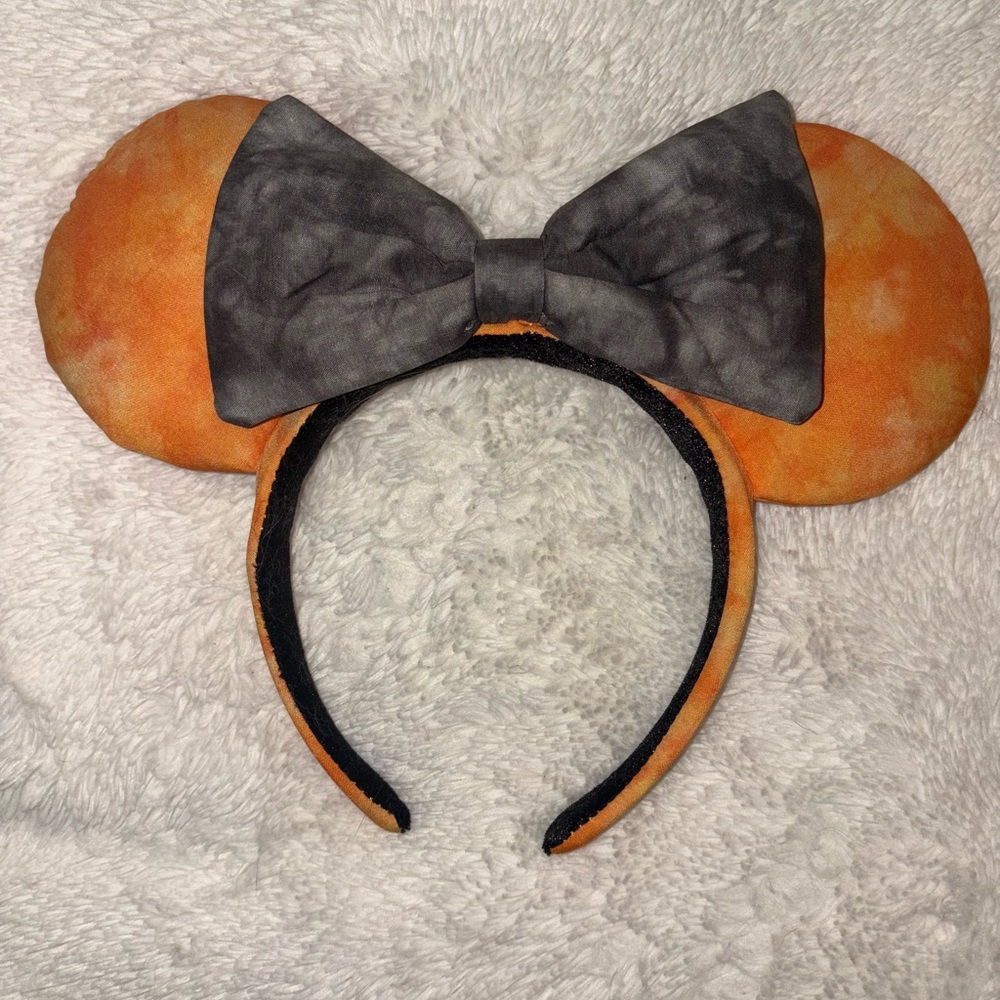 Halloween Minnie Ears Disney